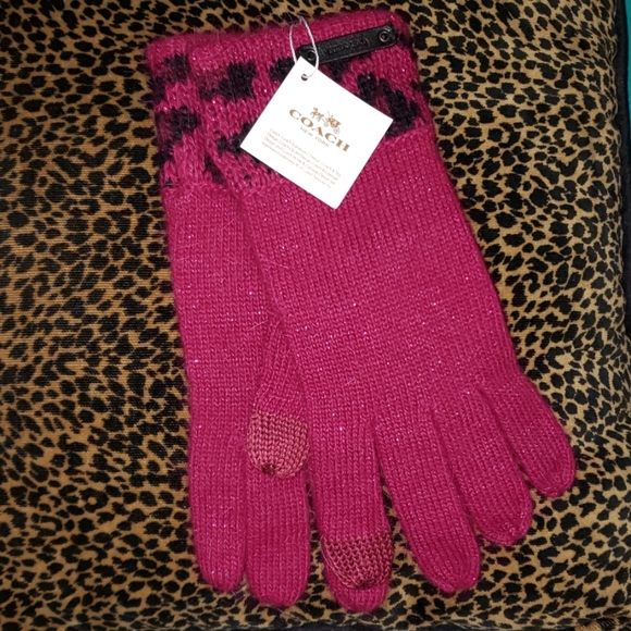 Coach ocelot tech gloves - Picture 1 of 4